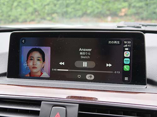 画面全体にApple CarPlayが表示される