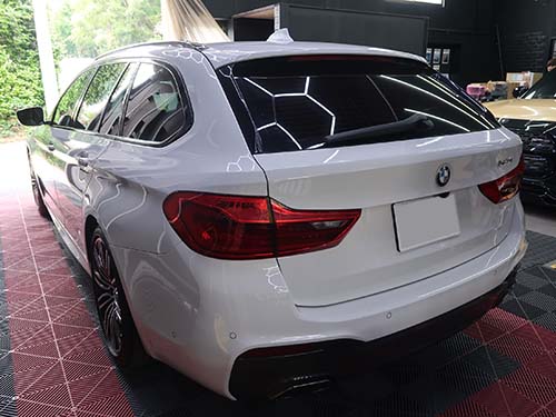 BMW 5シリーズツーリング（G31）523i
