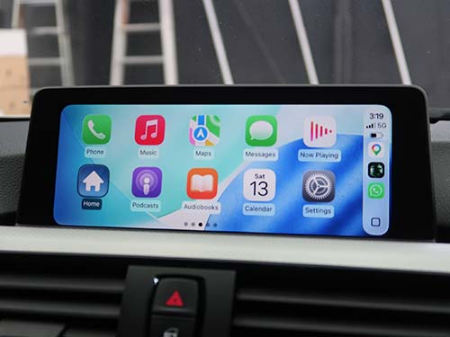 AppleCarPlayインターフェース
