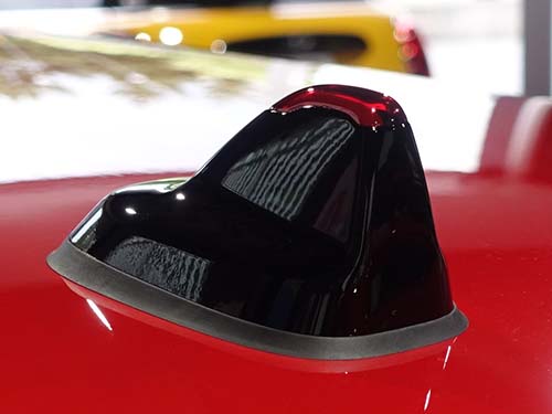 クラブマン・クロスオーバー用のセキュリティ車用ルーフアンテナ