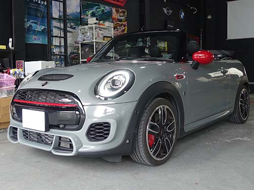 ミニ コンバーチブル（F57）LCI JCW