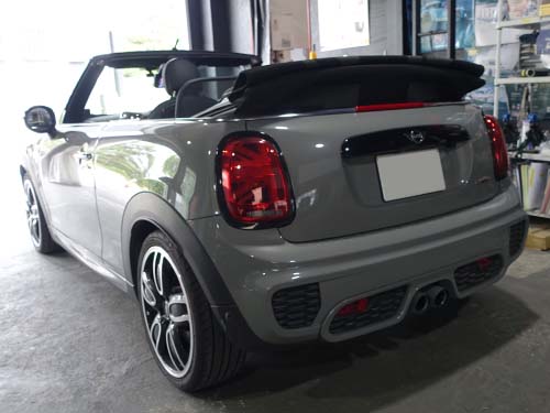 ミニ コンバーチブル（F57）LCI JCW