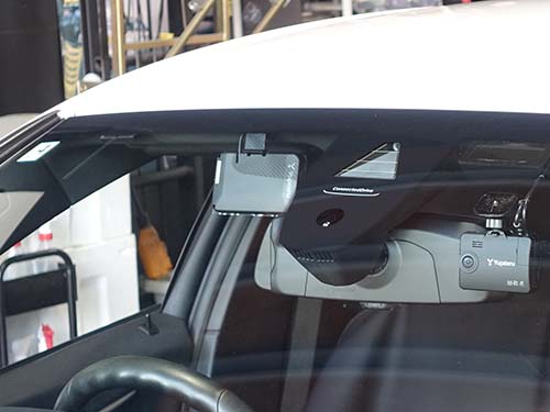ZK3200は本体とアンテナが分かれたセパレートタイプ