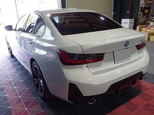 BMW 3シリーズ セダン（G20）LCI 330e