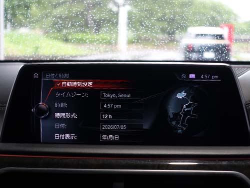 iDrive画面に自動時刻設定メニュー表示