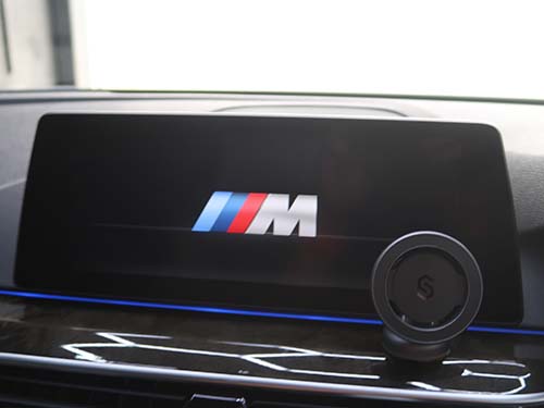 オープニング画面変更 BMW→M