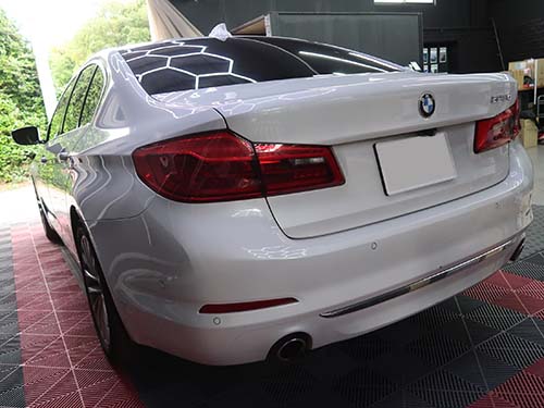 BMW 5シリーズ セダン（G30）523d