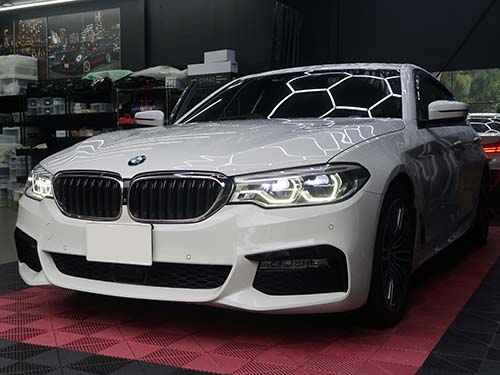 BMW 5シリーズ(G30)523d