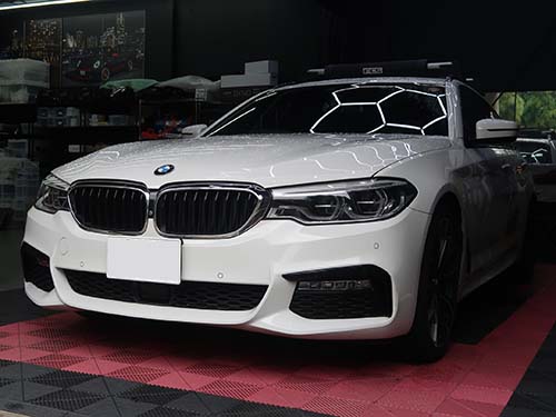 BMW 5シリーズ ツーリング(G31)523d