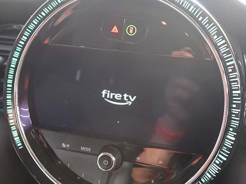 AmazonのFire TV Stickを接続