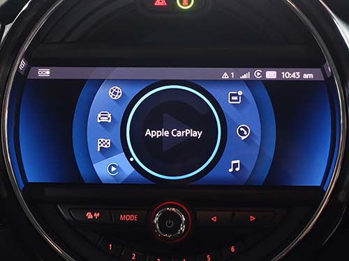 純正Apple CarPlayを有効化