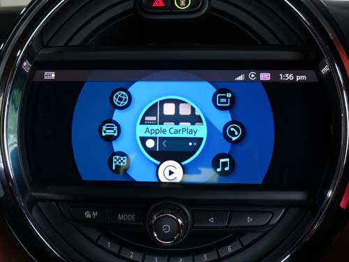 F57 AppleCarPlay有効化