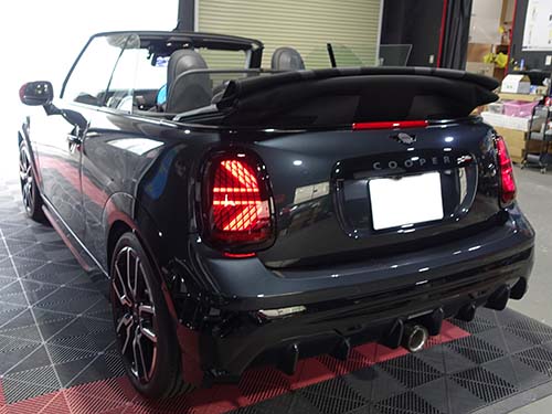 ミニ コンバーチブル（F67）JCW