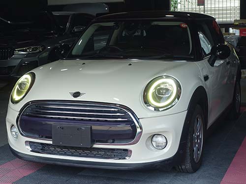 ミニ 3ドア（F56）LCI クーパー