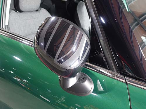 ドアロック長押しによるドアミラー格納時間変更（0秒）
