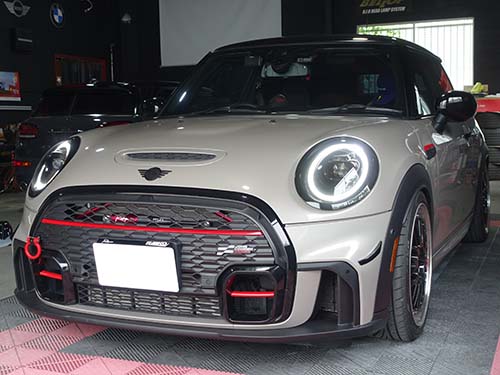 ミニ 3ドア(F56)LCI2 JCW