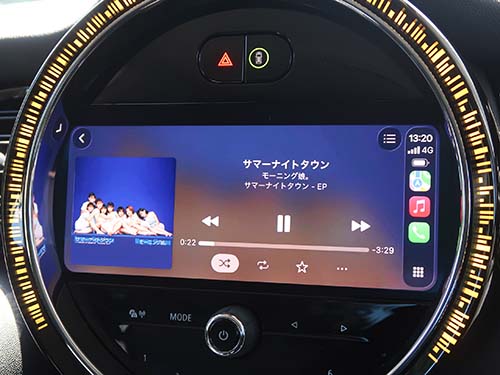 カープレイの画面が分割されずに画面全体へ表示