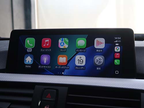 AppleCarPlayインターフェース