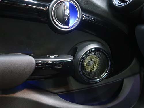 スピーカー交換 FOCAL MN56KV2