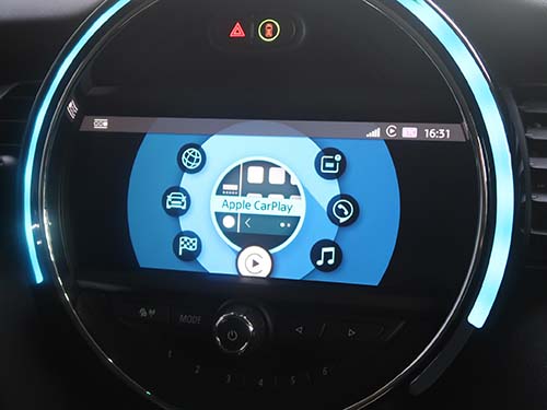 AppleCarPlay有効化