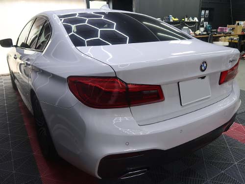 BMW 5シリーズ セダン（G30）523d Mスポーツ