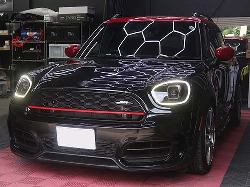 ミニ クロスオーバー（F60）LCI JCW