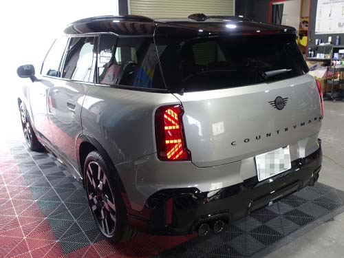 ミニ カントリーマン（U25）JCW