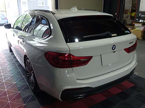 BMW 5シリーズ ツーリング(G31)523i