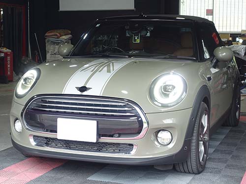 ミニ コンバーチブル(F57)LCI クーパー