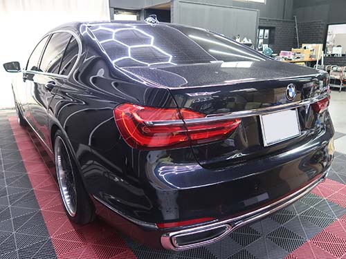 BMW 7シリーズ(G12)750Li