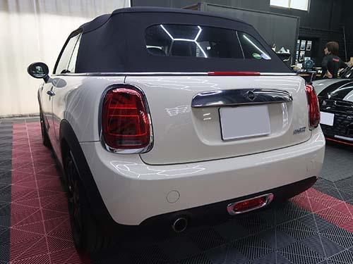 ミニ コンバーチブル(F57)LCI クーパー