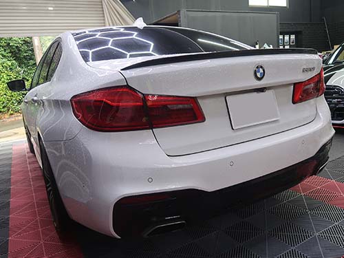 BMW 5シリーズ セダン（G30）530i