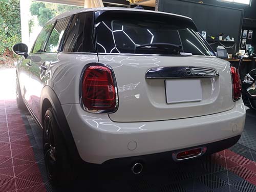 ミニ 5ドア（F55）LCI ONE
