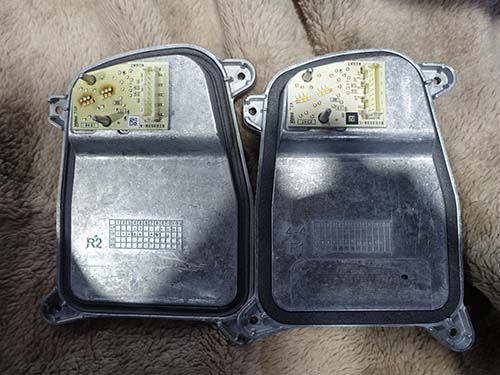 ダメージのあったLEDモジュールはミニ純正新品に交換
