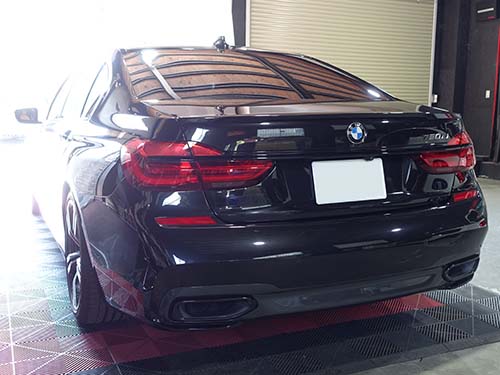 BMW 7シリーズ(G12)750Li