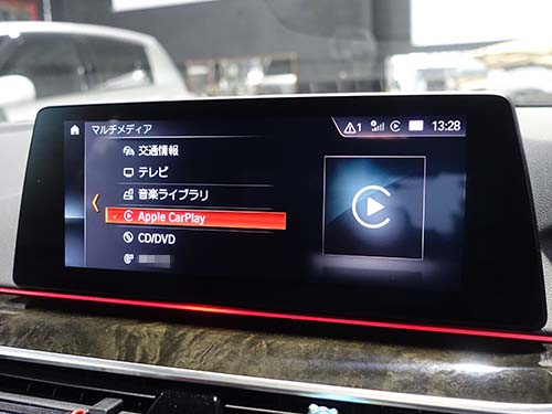 純正Apple CarPlayを有効化