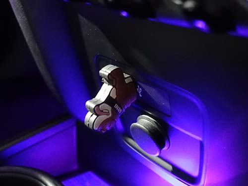 これまでは充電機能のみだったUSBポート