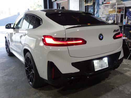 BMW X4M(F98)LCI コンペティション
