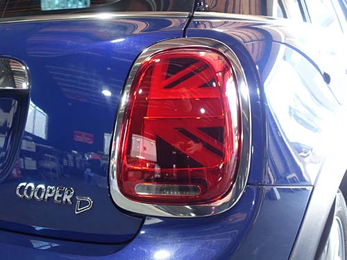 LCIモデルの純正ユニオンジャックテールライトを後付け