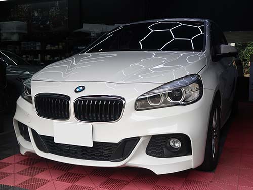 BMW 2シリーズ グランツアラー（F46）218d