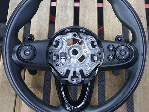 既設ステアリングを加工して純正パドルシフトを取付