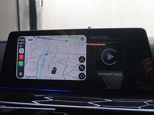CarPlay はディスプレイの 2/3 画面表示