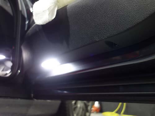 BMW 1シリーズ(F20) リアフットライト増設&室内ライトLED化&バック