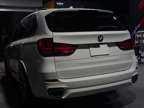 BMW X5(F15) 低ダストブレーキパッド装着&レーダー探知機装着と