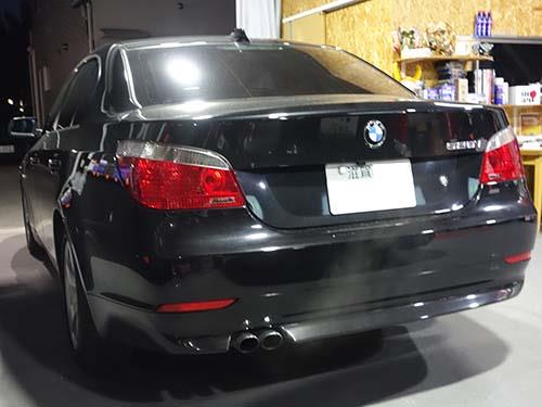 BMW 5シリーズ(E60) 純正AUX入力端子追加とコーディング施工 - BMW & MINI カスタム 専門店 ライコウ [ RAIKO ]