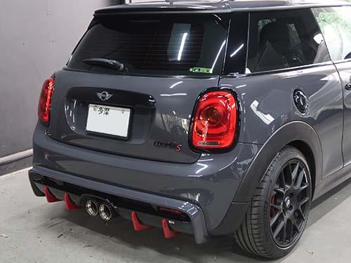 ミニ ハッチバック(F56) MSK製リアディフューザー装着 - BMW & MINI 