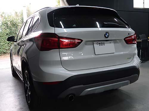 BMW X1(F48) ヘッドライトスイッチ適正化などコーディング施工