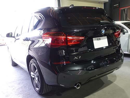 BMW X1(F48) 前後ウインカー用LEDバルブ装着とコーディング施工