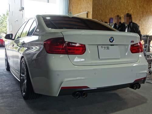 BMW 3シリーズ(F30) LEDルームライトユニット装着&LEDライト装着と