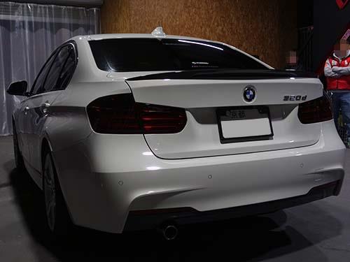 BMW 3シリーズF スモークテールライト装着と追加コーディング施工